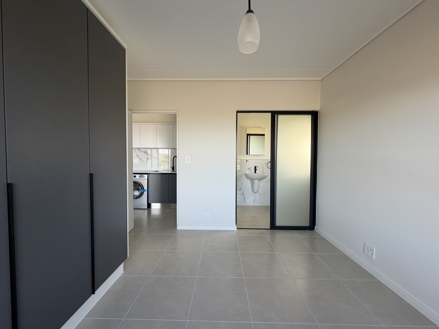 To Let 1 Bedroom Property for Rent in The Huntsman Western Cape
